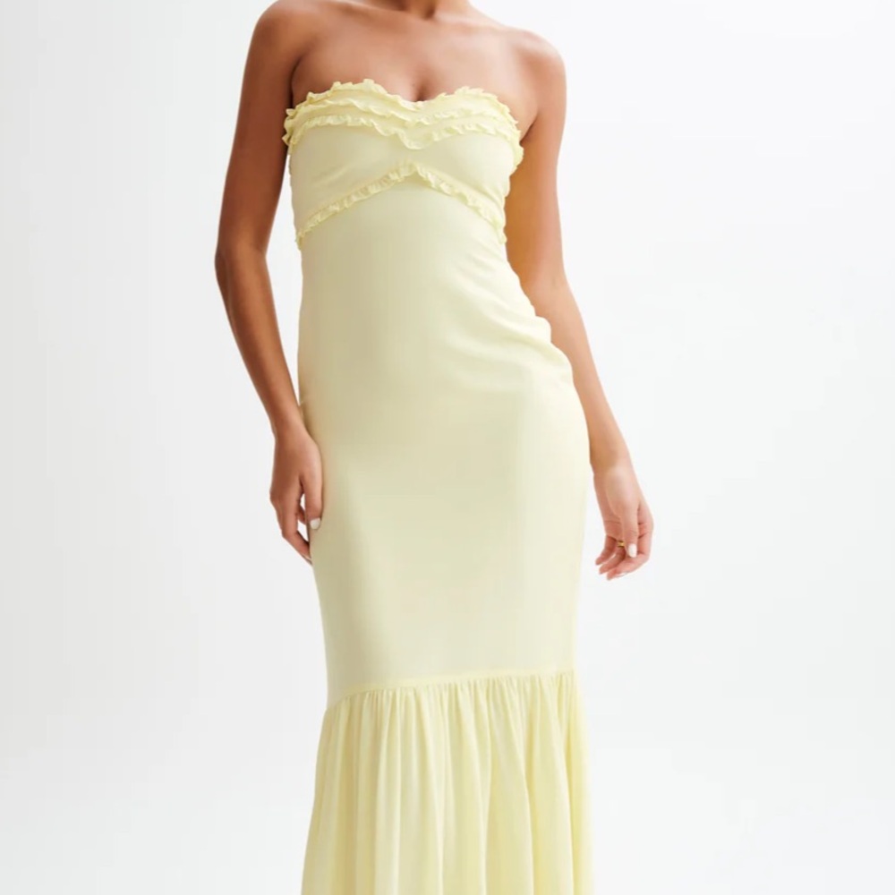 Olivette - Strapless Chiffon Maxi Dress - Lemon Sherbet